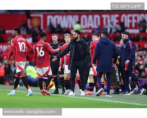 电讯报分析舍什科缺阵后阿莫林的战术调整与库尼亚芒特的角色变化